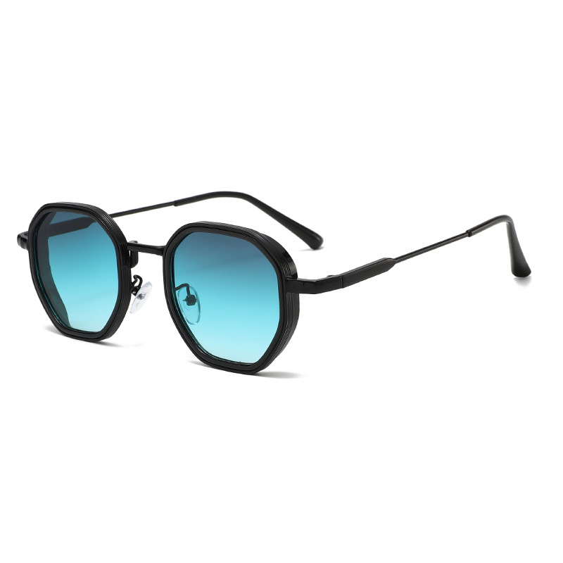 Metalowe okulary przeciwsłonec – Italy Fashion Street recenzja i cena