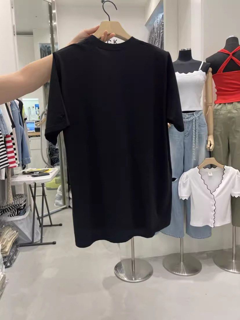 Damska koszulka z grafiką w st – Street Fashion New York 2026 recenzja i cena